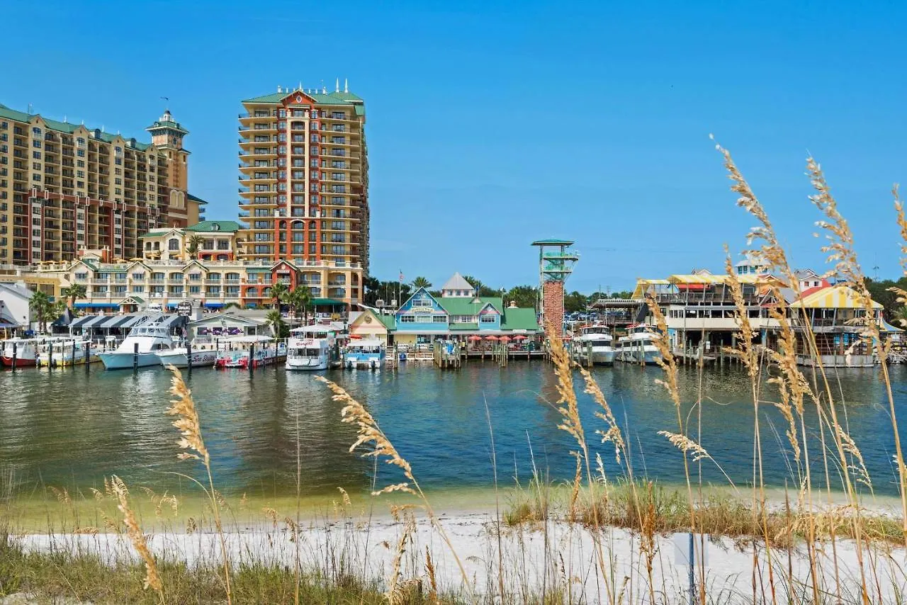 Emerald Grande W223 Destin