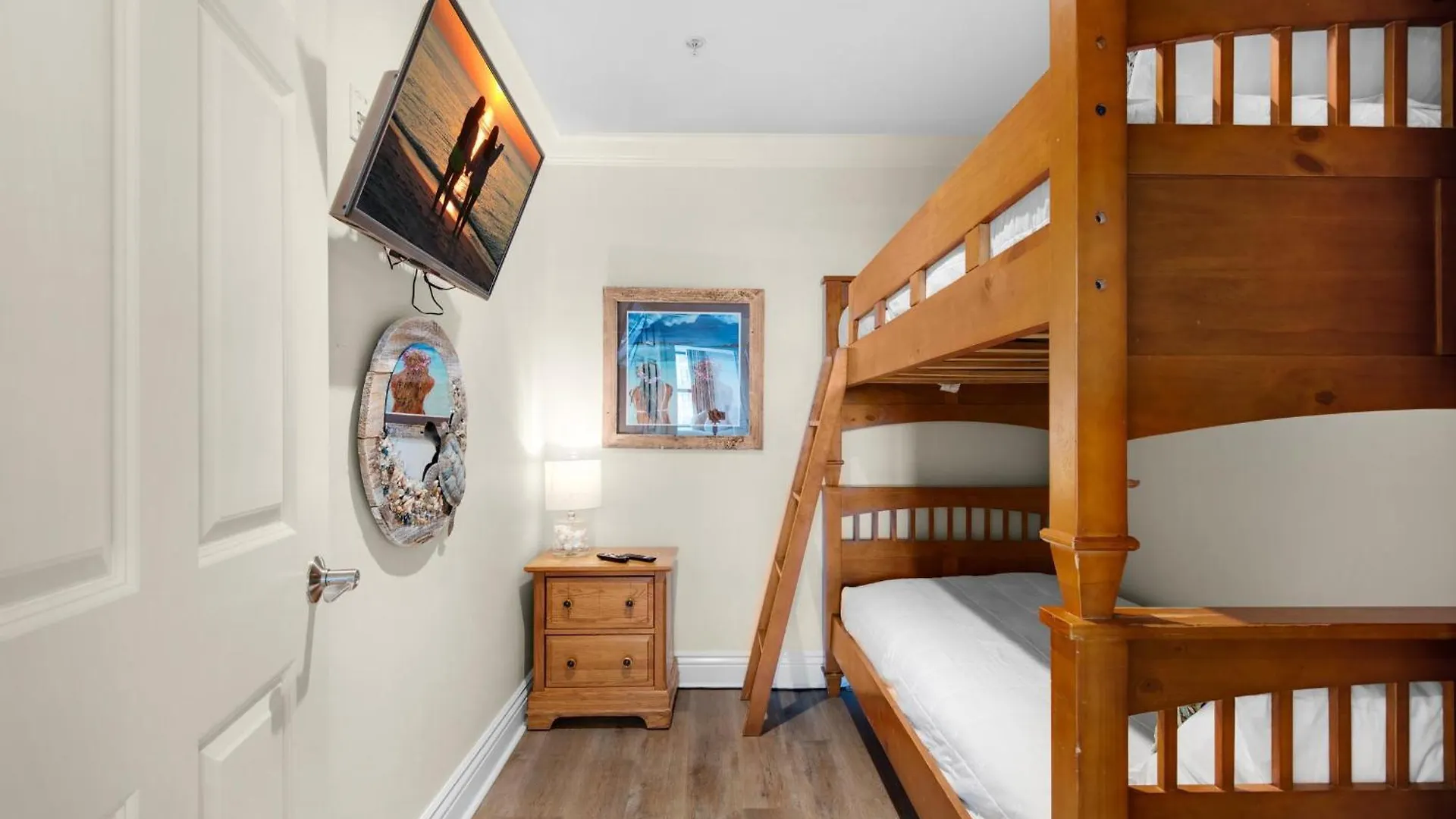 Emerald Grande W223 Destin