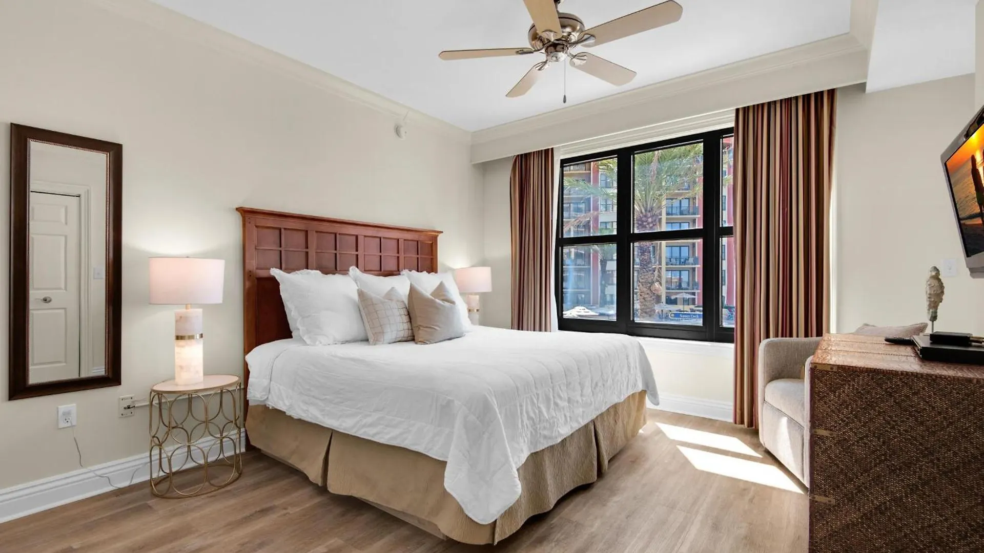 Holiday home Emerald Grande W223 Destin